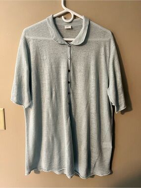 Poetry 💯 linen tunic, partial button down, round collar,ribbed inlays at hem.